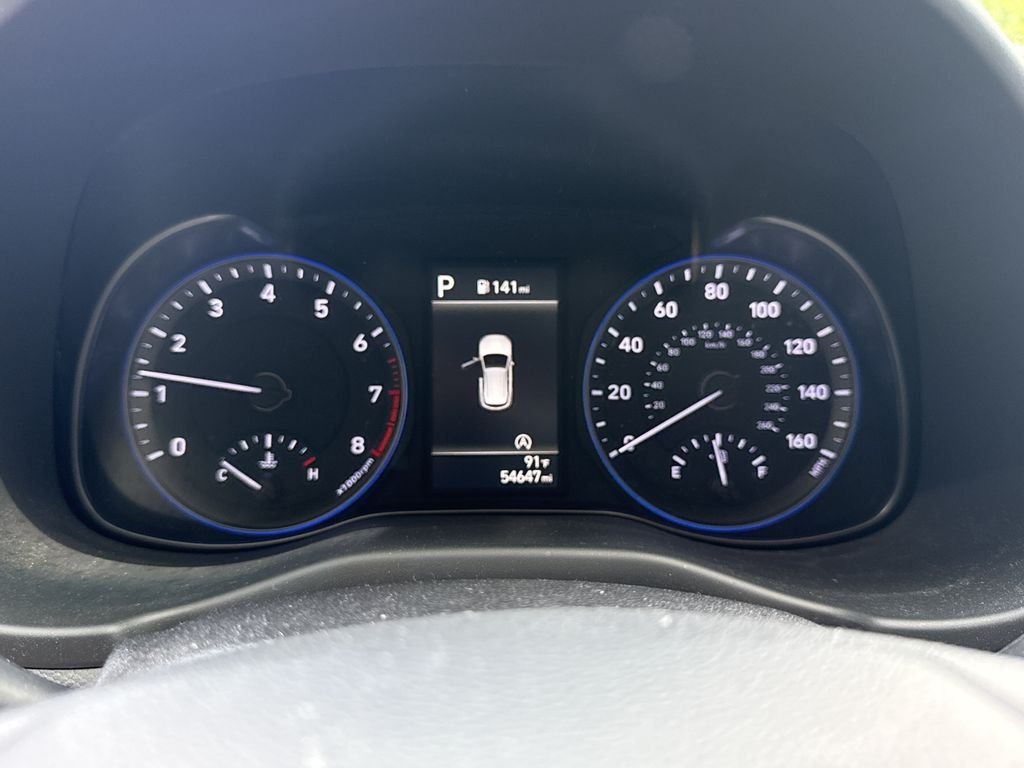 Used 2023 Gray Hyundai SEL image 4