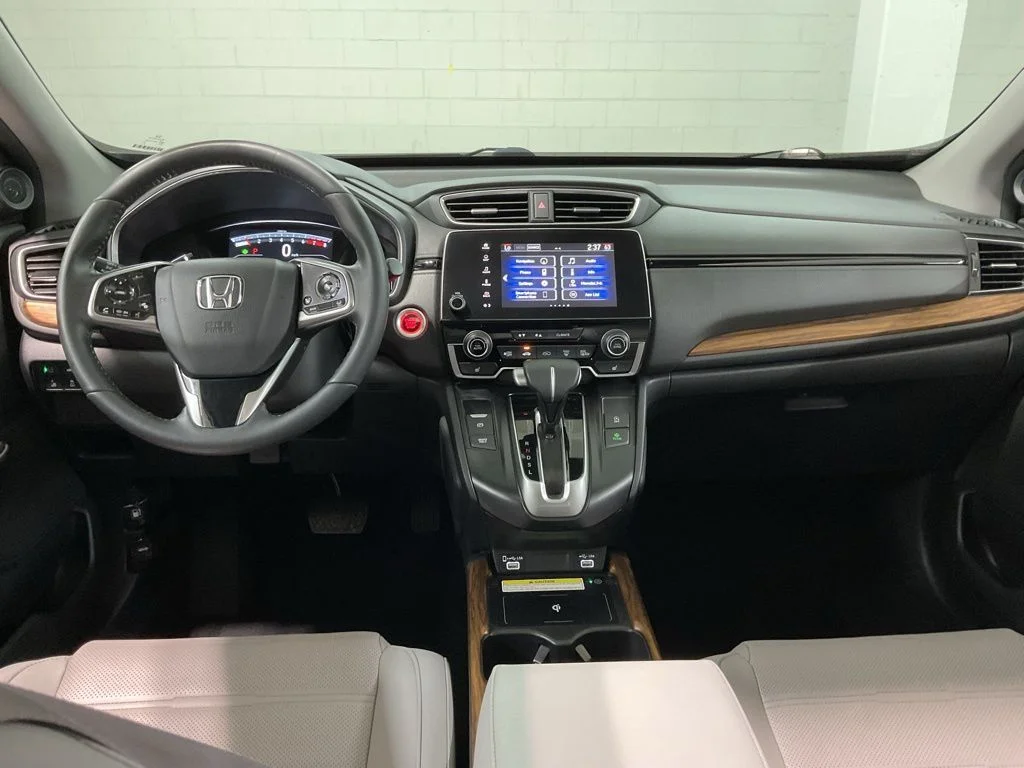 Used 2022 Lunar Silver Metallic Honda AWD TRG image 6