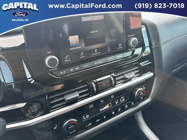 Used 2025 Blue Nissan SV image 27
