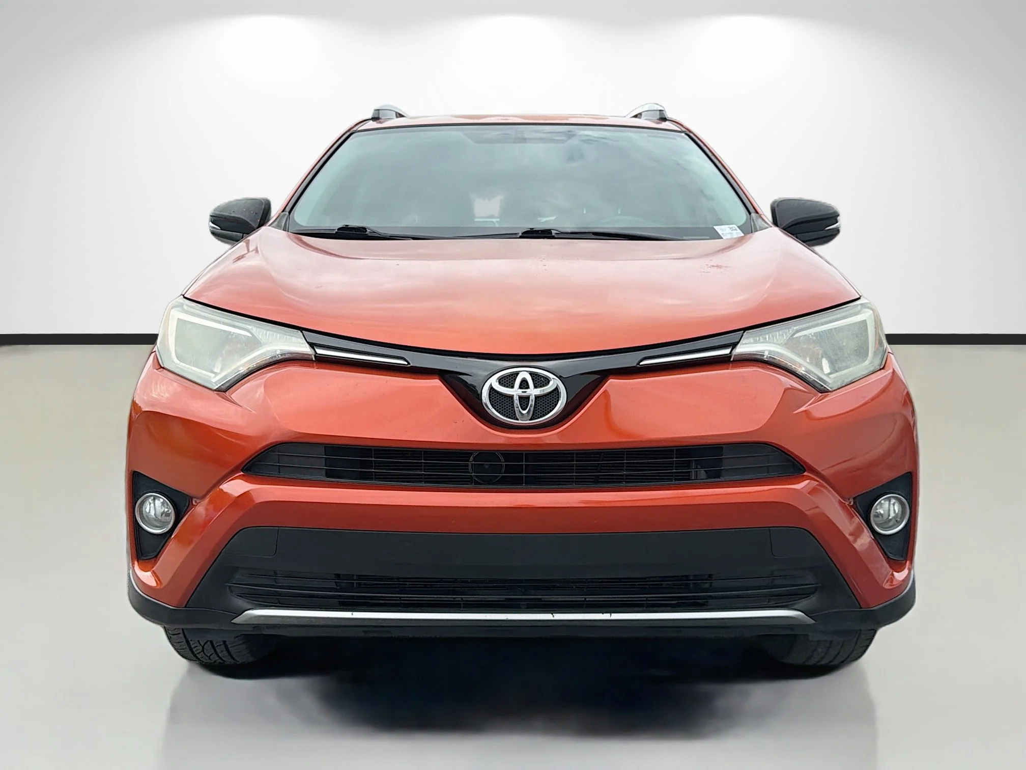 Used 2016 Hot Lava Toyota XLE image 8