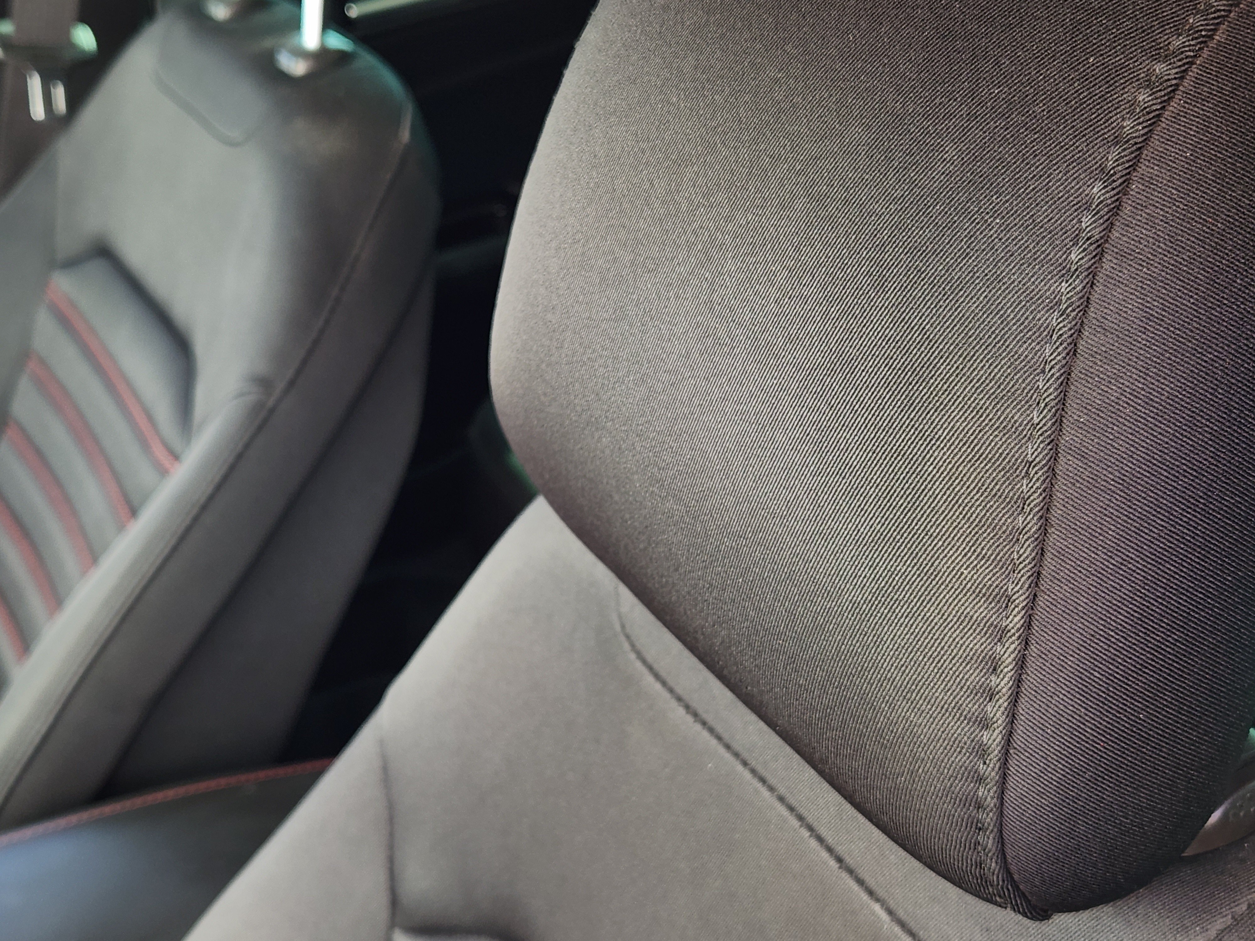 Used 2013 Tuxedo Black Metallic Ford SE image 15