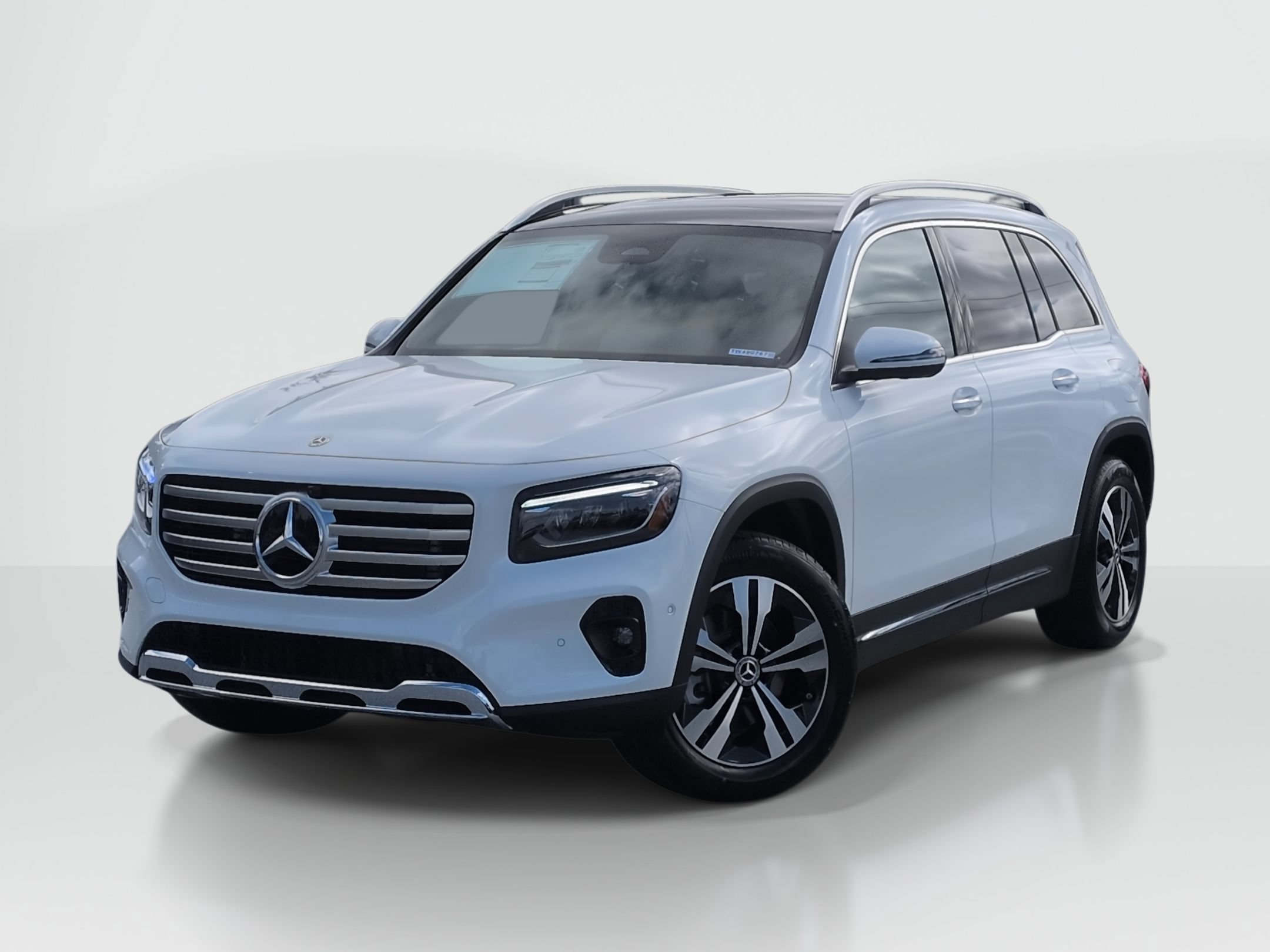 New 2026 Polar White Mercedes-Benz GLB 250 image 36
