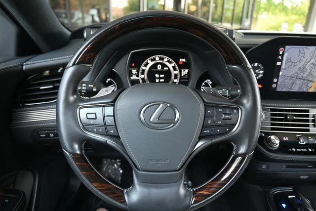 Certified Used 2021 EMINENT WHITE PEARL Lexus 500 Base image 25