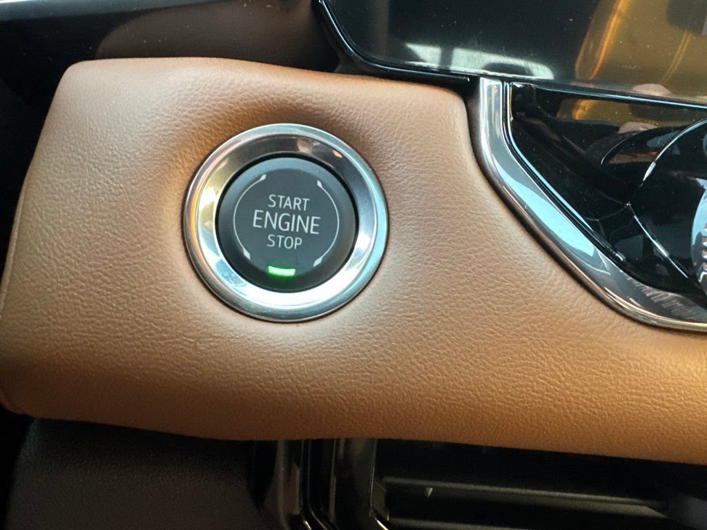 2026 GMC Canyon AT4 - Photo 12