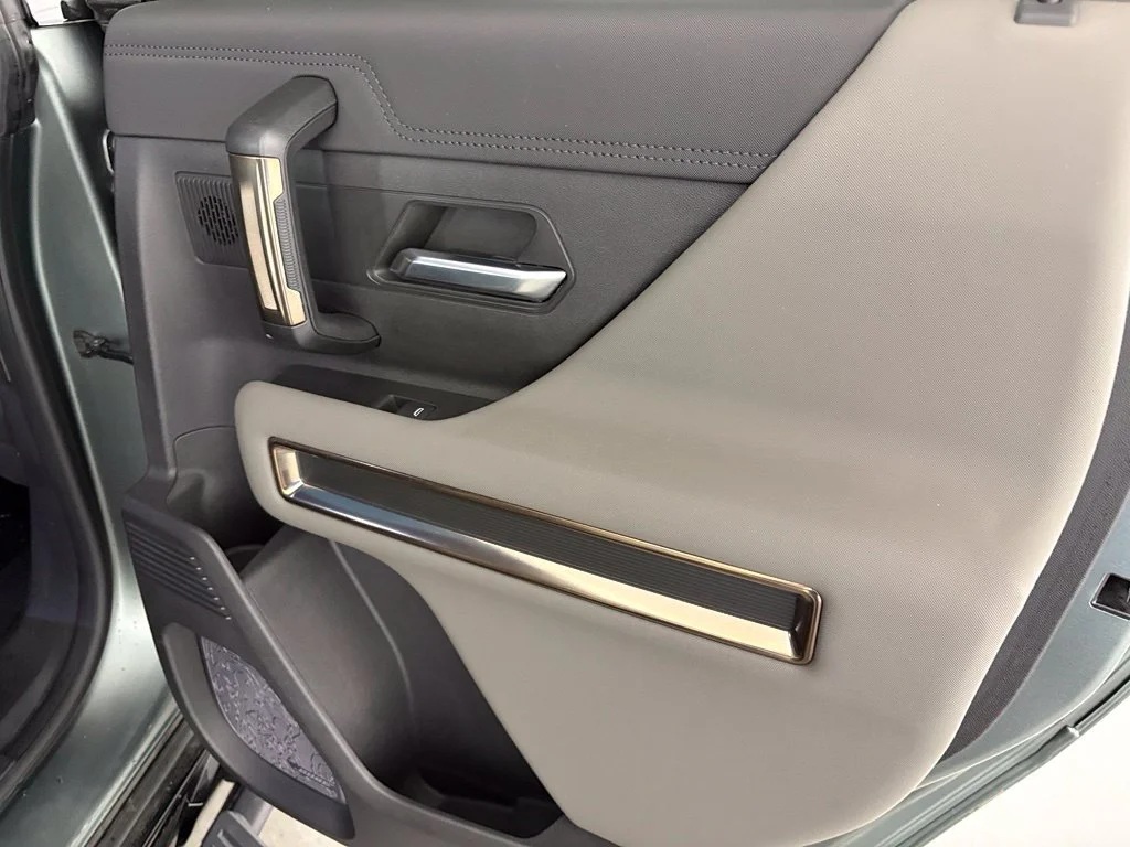 Used 2024 Green GMC 3X image 43