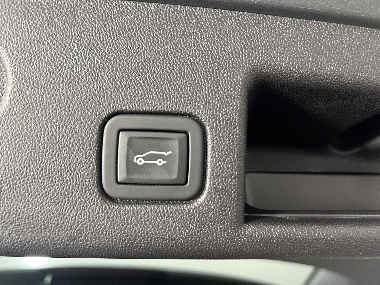 Used 2024 Sterling Gray Metallic Chevrolet RS image 20