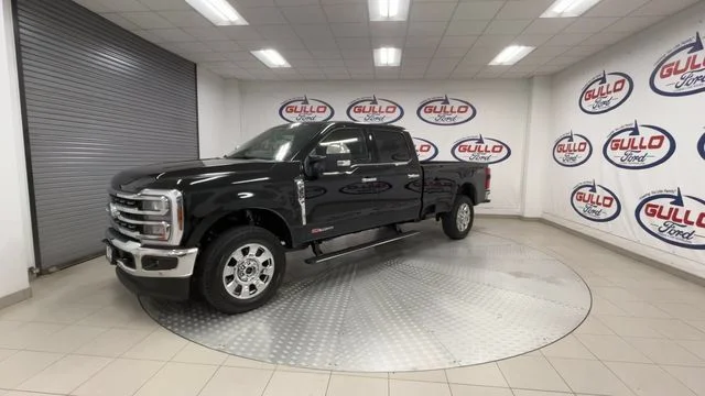 New 2026 Agate Black Metallic Ford King Ranch image 6