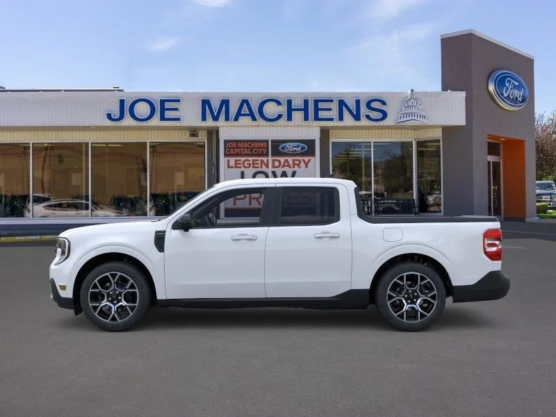 New 2026 Oxford White Ford Lariat® image 4