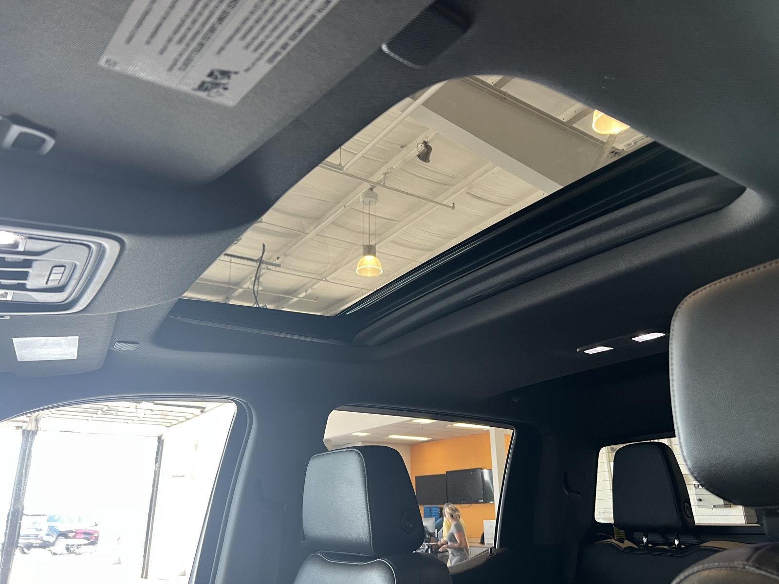 Used 2021 Northsky Blue Metallic Chevrolet RST image 18