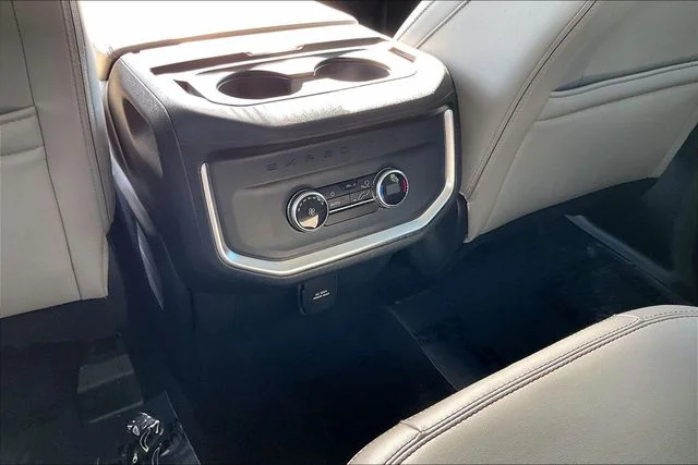 Used 2025 White Metallic Ford Active image 10