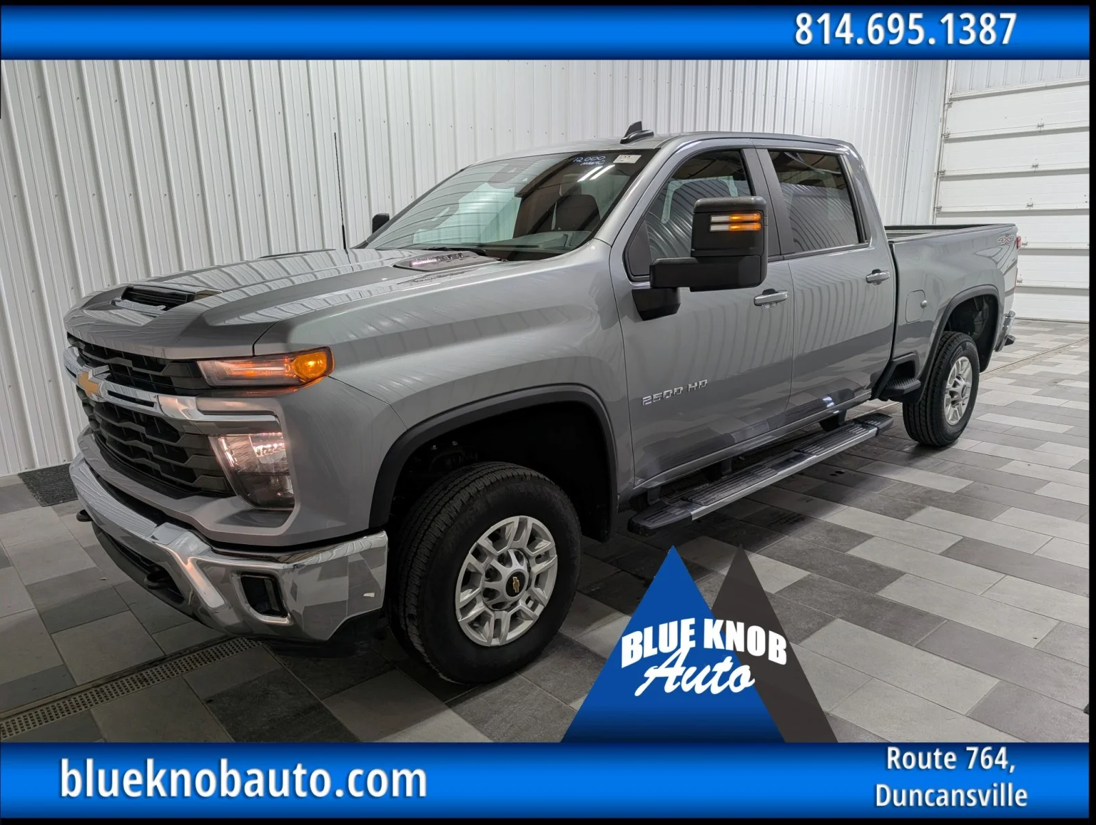 2025 Chevrolet Silverado HD LT 4WD Crew Cab Standard Box's photo