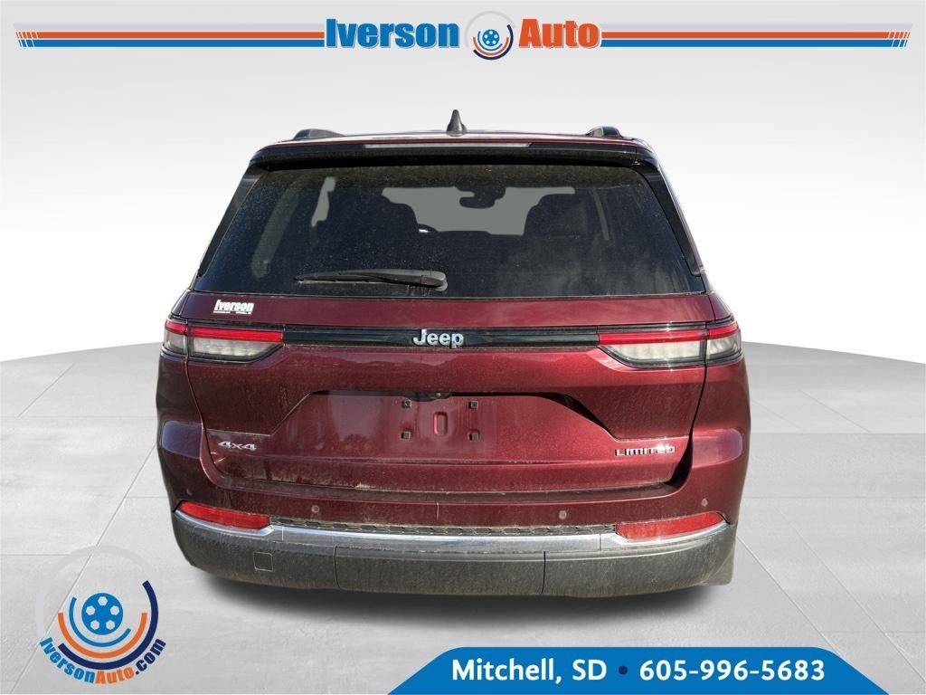 2023 Jeep Grand Cherokee Limited photo 2