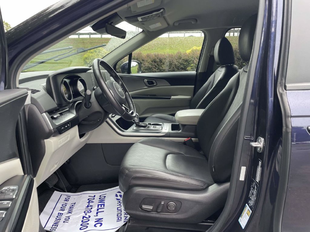 Used 2024 Blue Kia LX image 16