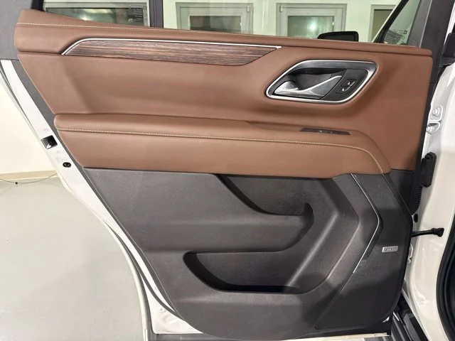 Used 2021 Beige Chevrolet High Country image 15