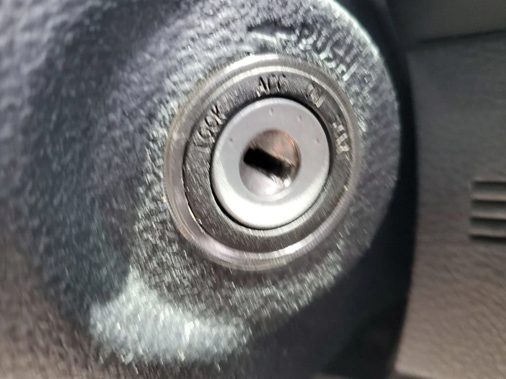 Used 2020 Gray Toyota SR5 image 16