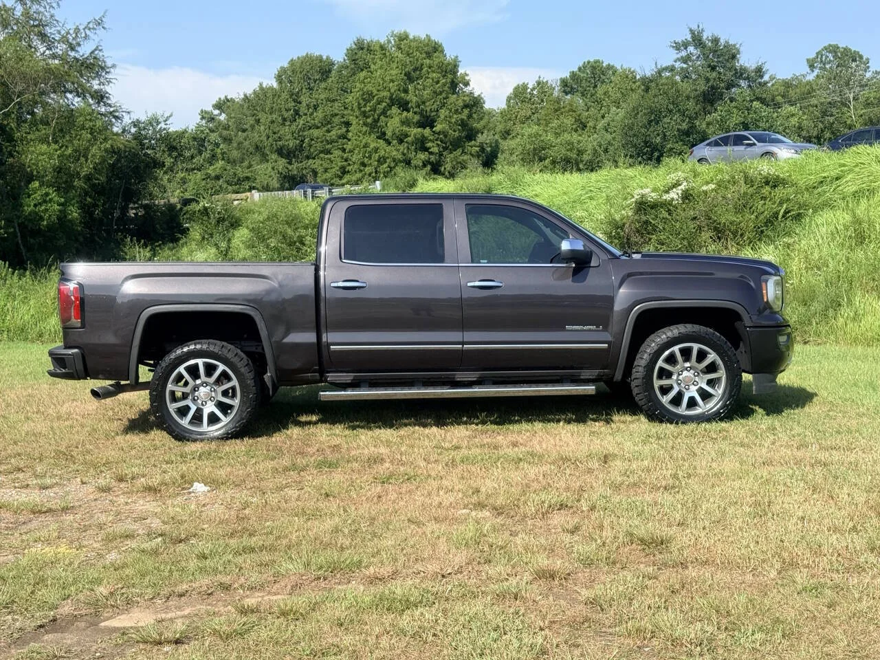 Used 2016 Gray GMC Denali 4x2 4dr Crew Cab 5.8 ft. SB image 6