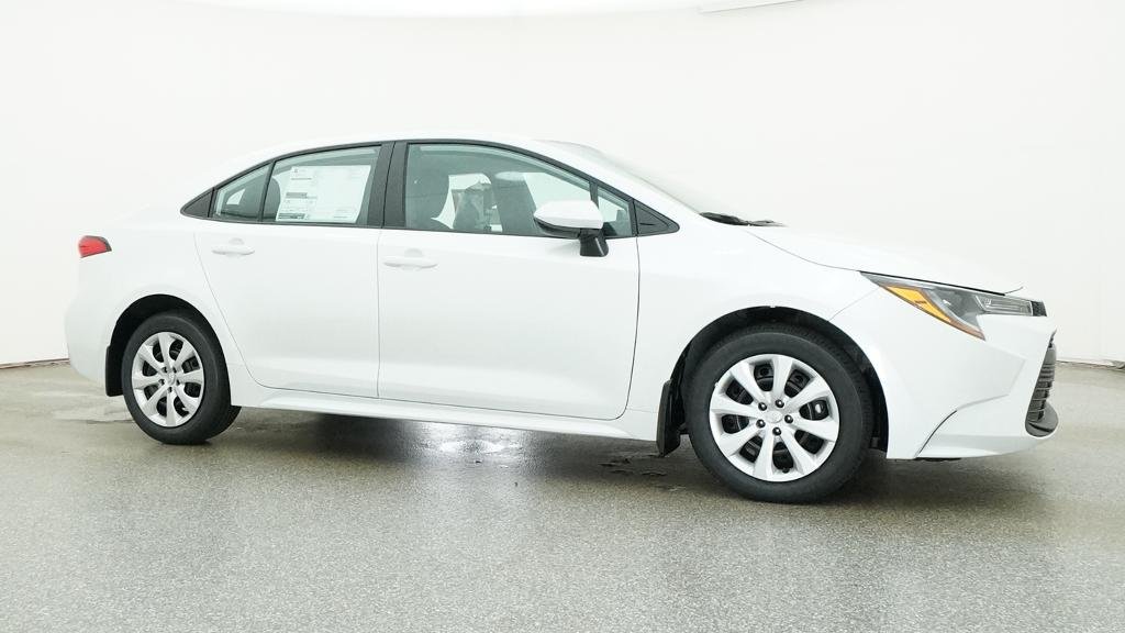 New 2027 Wind Chill Pearl Toyota LE image 11