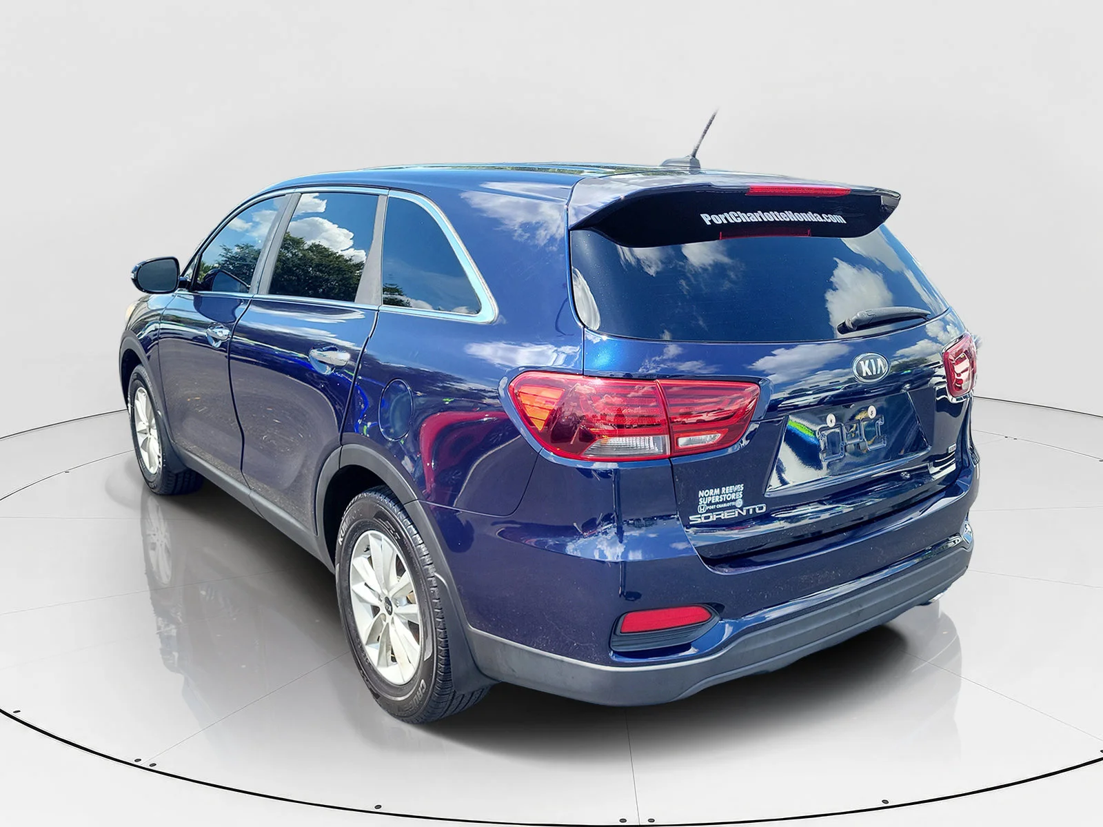 Used 2020 Imperial Blue Kia LX image 29