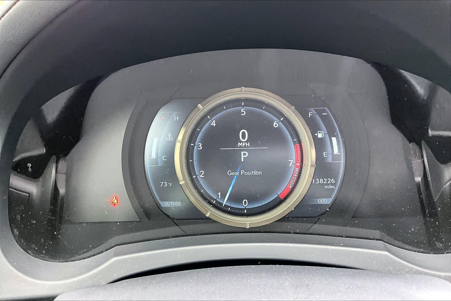Used 2015 Atomic Silver Lexus  image 25