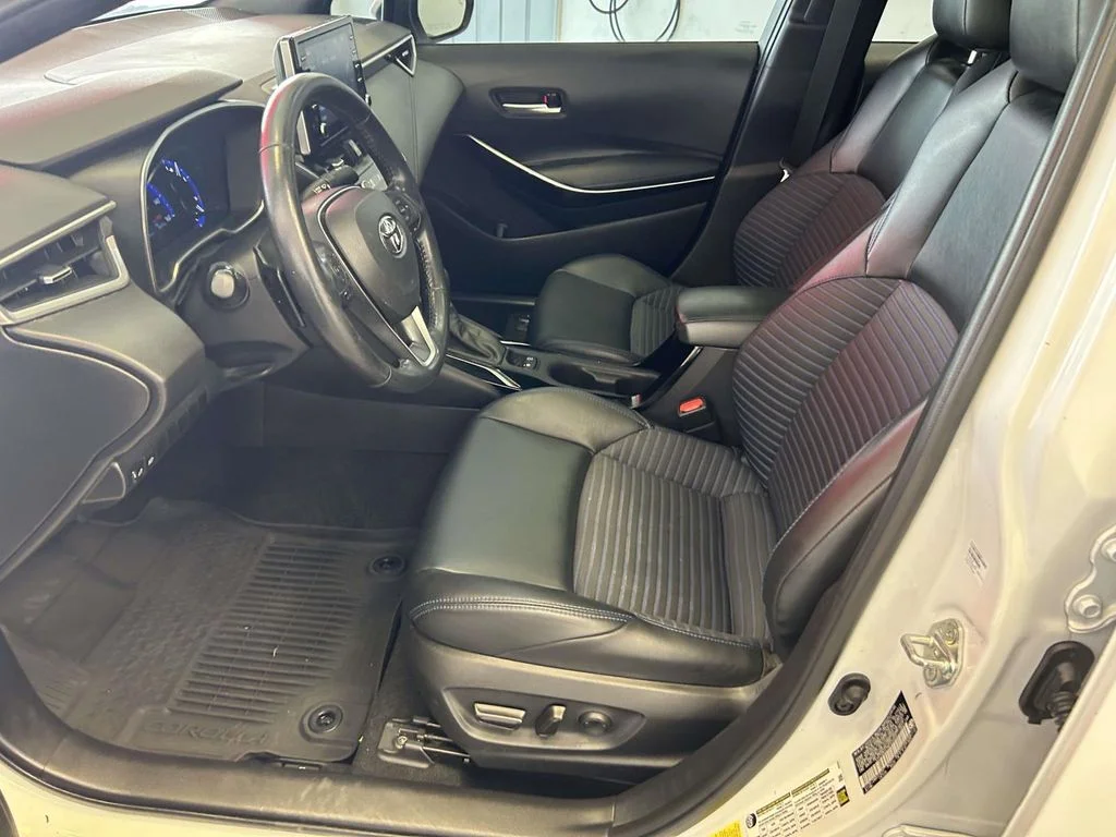 Used 2022 White Toyota XSE image 17