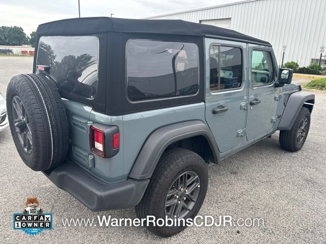 Used 2024 Gray Jeep Sport S image 10
