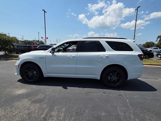 New 2026 White Knuckle Clearcoat Dodge GT Plus HEMI V8 image 4