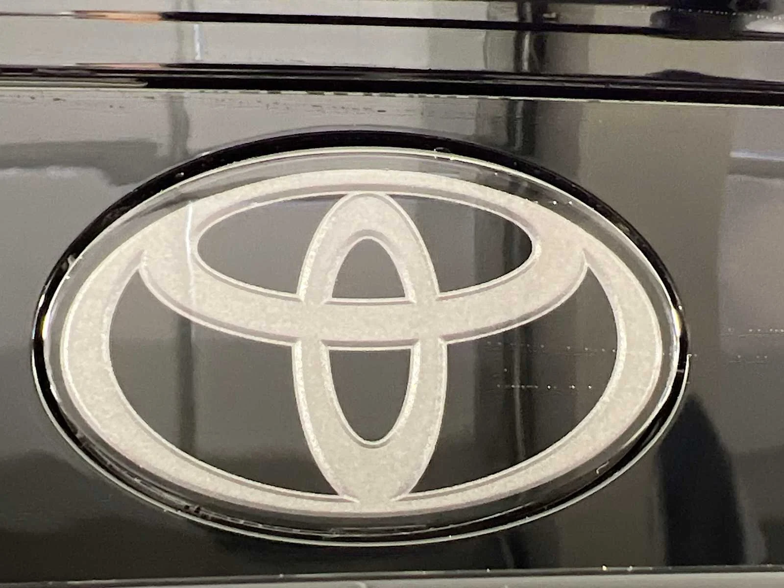 2026 Toyota Prius Plug-In Hybrid — photo 18