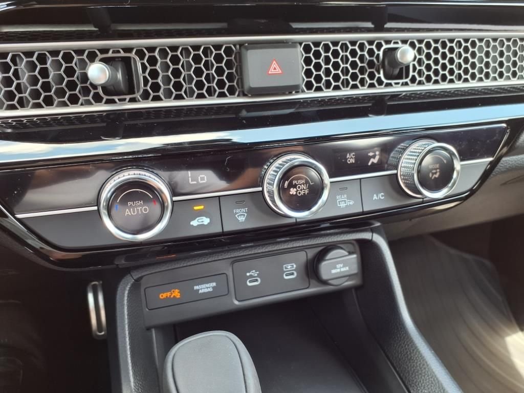 2025 Honda Civic Hatchback Sport - Photo 18