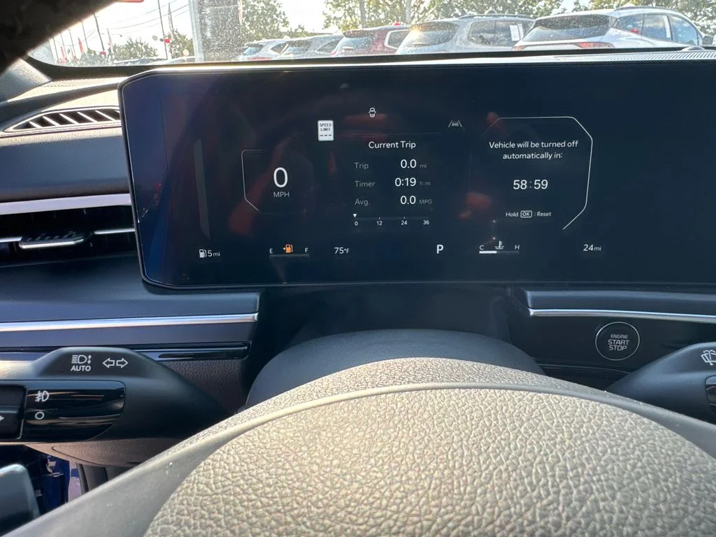 2026 Kia K5 GT - Photo 27