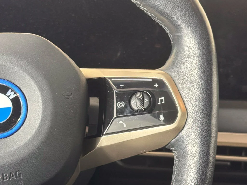 Certified Used 2024 Gray BMW xDrive50 image 20