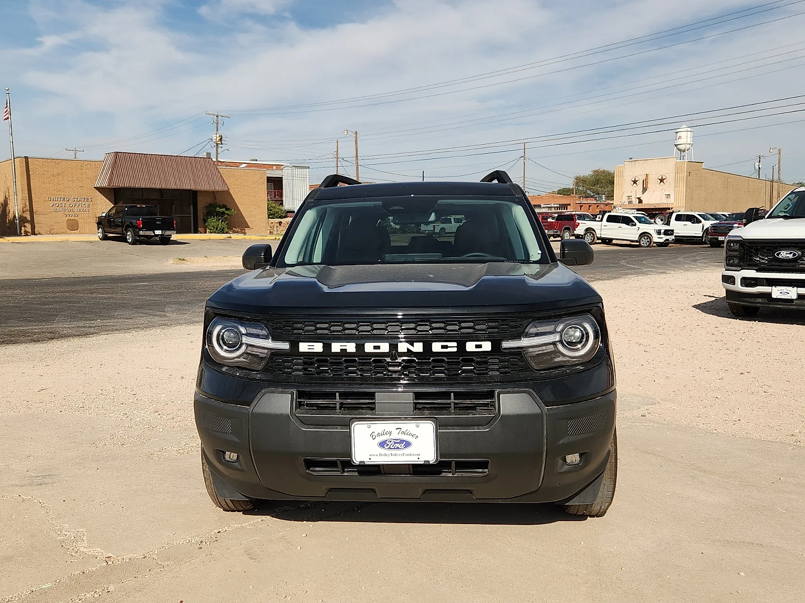 New 2026 Shadow Black Ford Outer Banks image 2