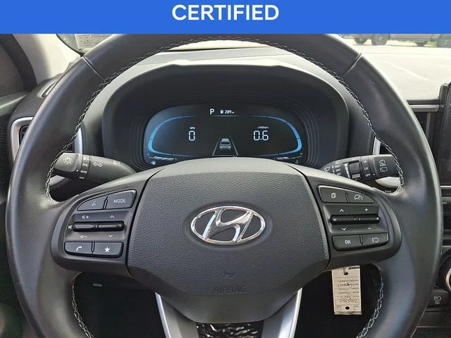 Used 2023 Green Hyundai SEL image 25