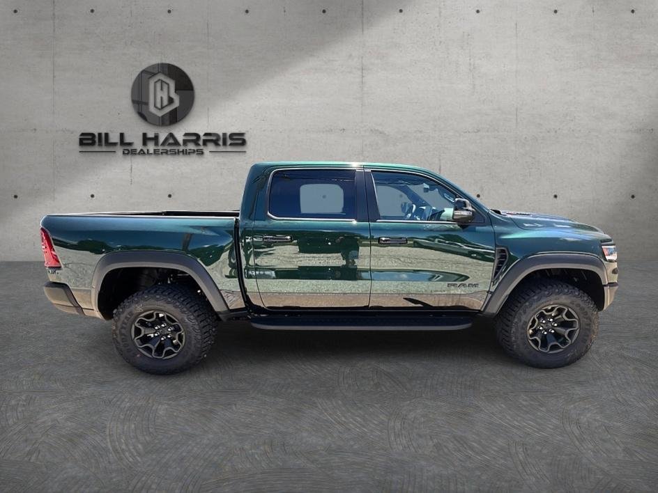 New 2026 Serrano-Green Metallic Exterior Paint RAM RHO image 4