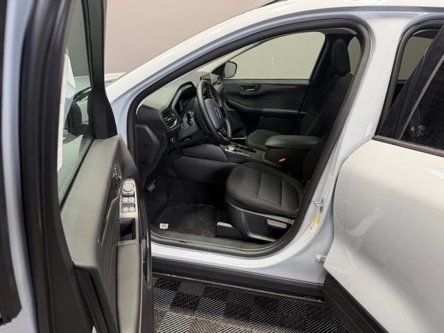 New 2026 Space Silver Metallic Ford Active® image 14