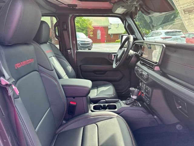 New 2026 Granite Crystal Metallic Clear-Coat Exterior Paint Jeep Rubicon image 10