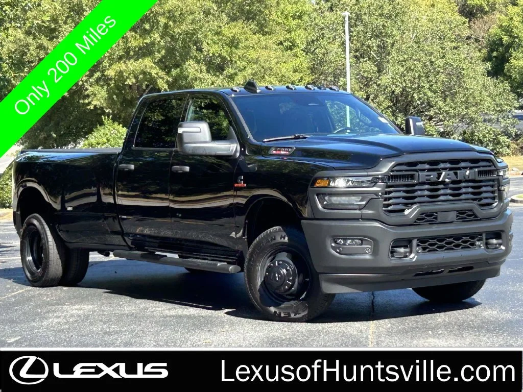 2026 RAM 3500 Pickup Tradesman