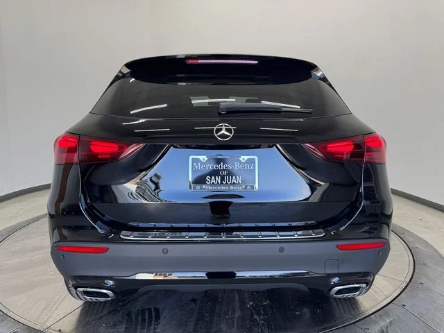 New 2026 Black Mercedes-Benz GLA 250 image 12
