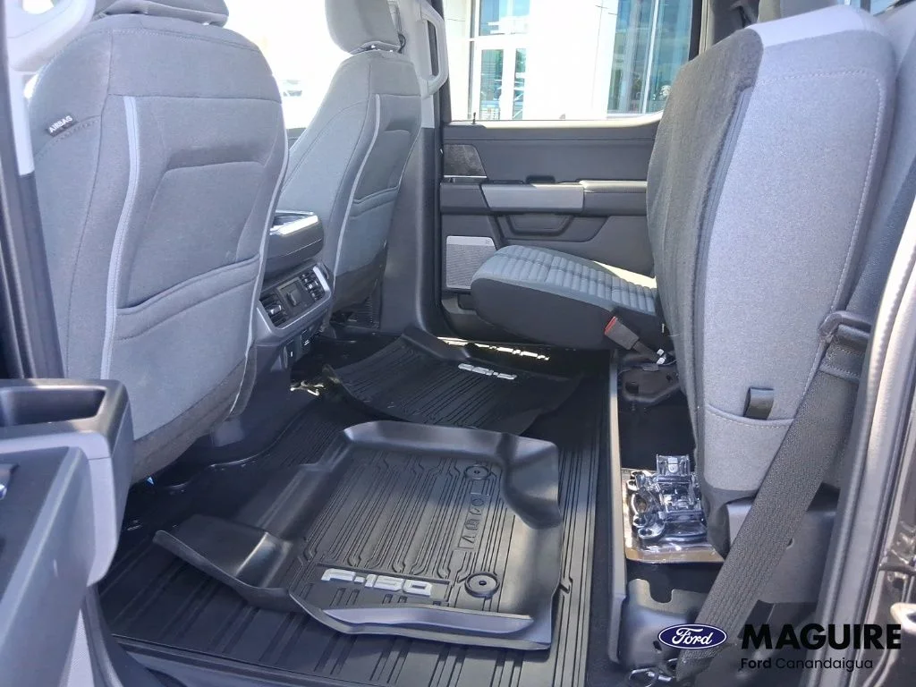 Used 2023 White Ford XLT image 28