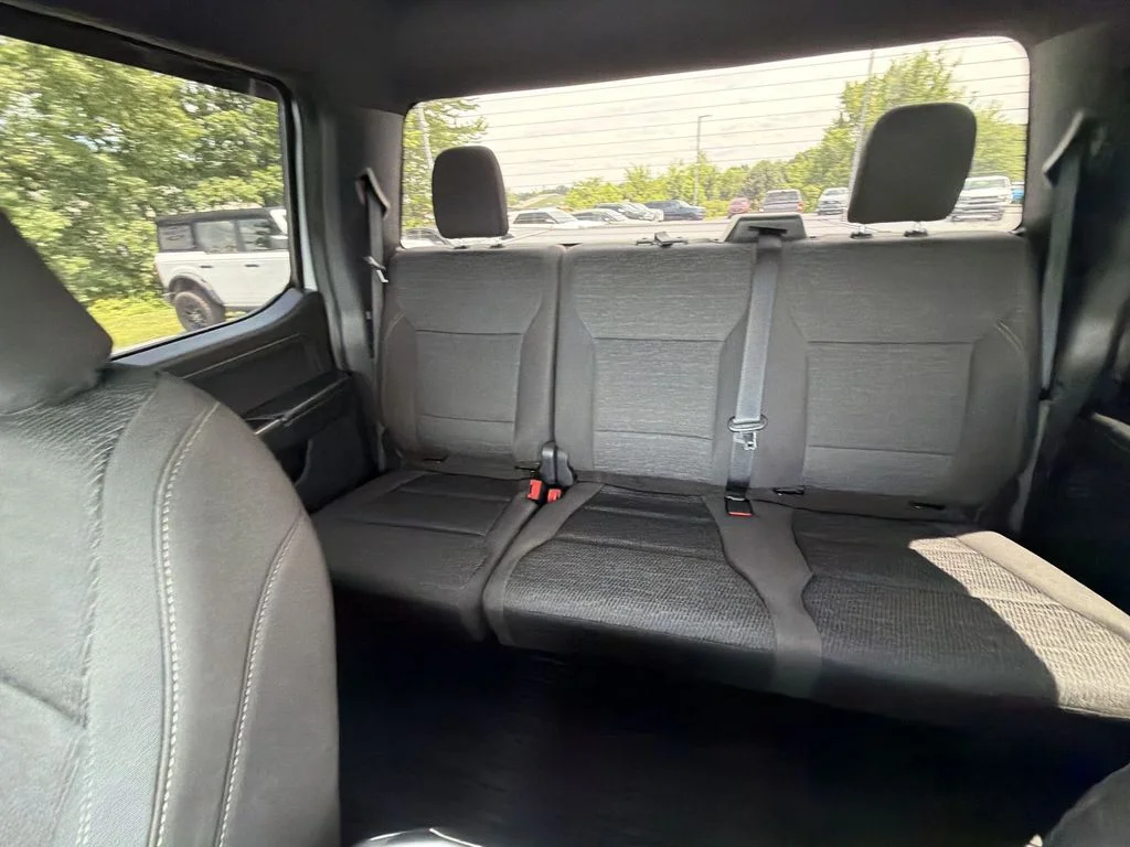 Used 2022 White Ford XLT image 27