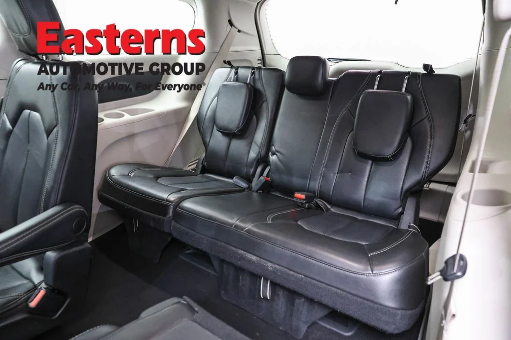Used 2023 Gray Chrysler Touring L image 26