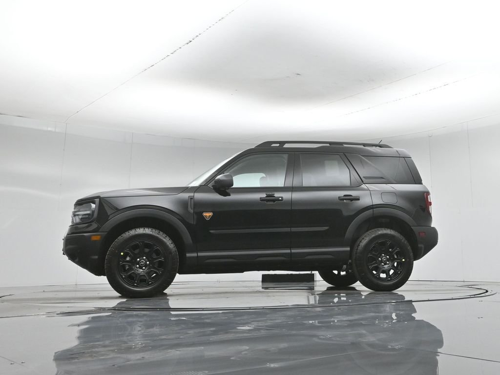New 2026 Shadow Black Ford Badlands image 51