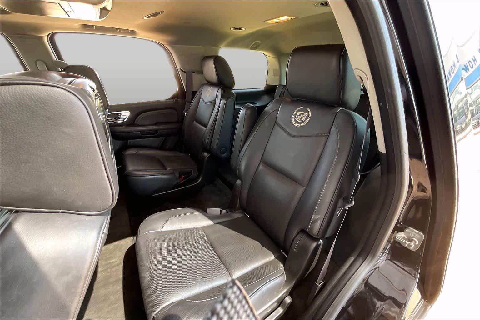 Used 2013 Black Raven Cadillac Platinum Edition image 19