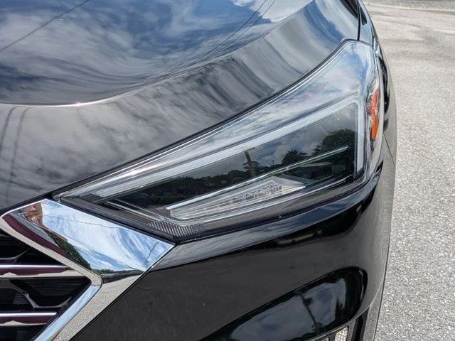 Used 2019 Black Noir Pearl Hyundai Limited image 10