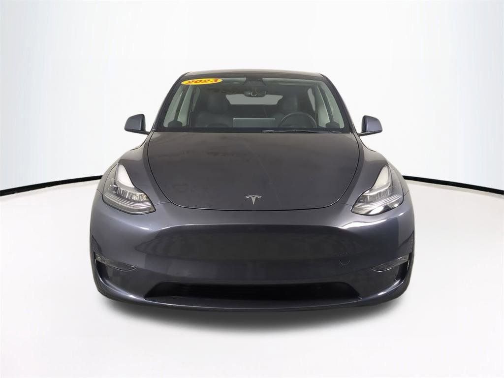 2023 Tesla Model Y Long Range - Photo 3
