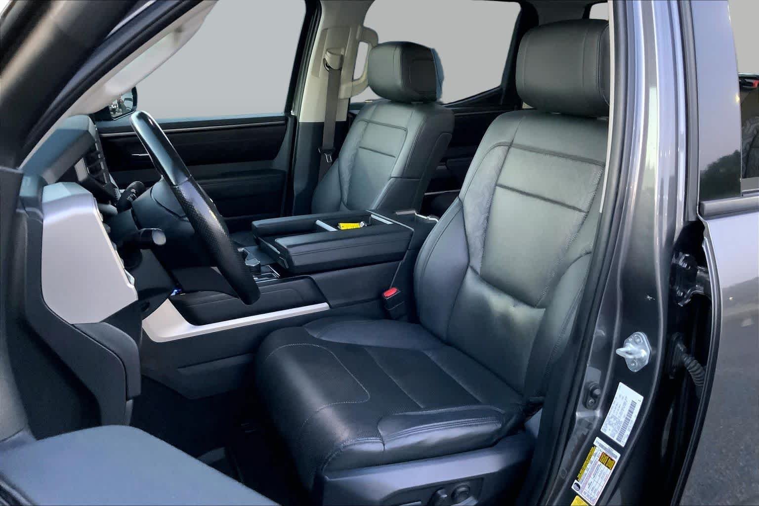 Used 2023 Magnetic Gray Metallic Toyota SR5 image 7