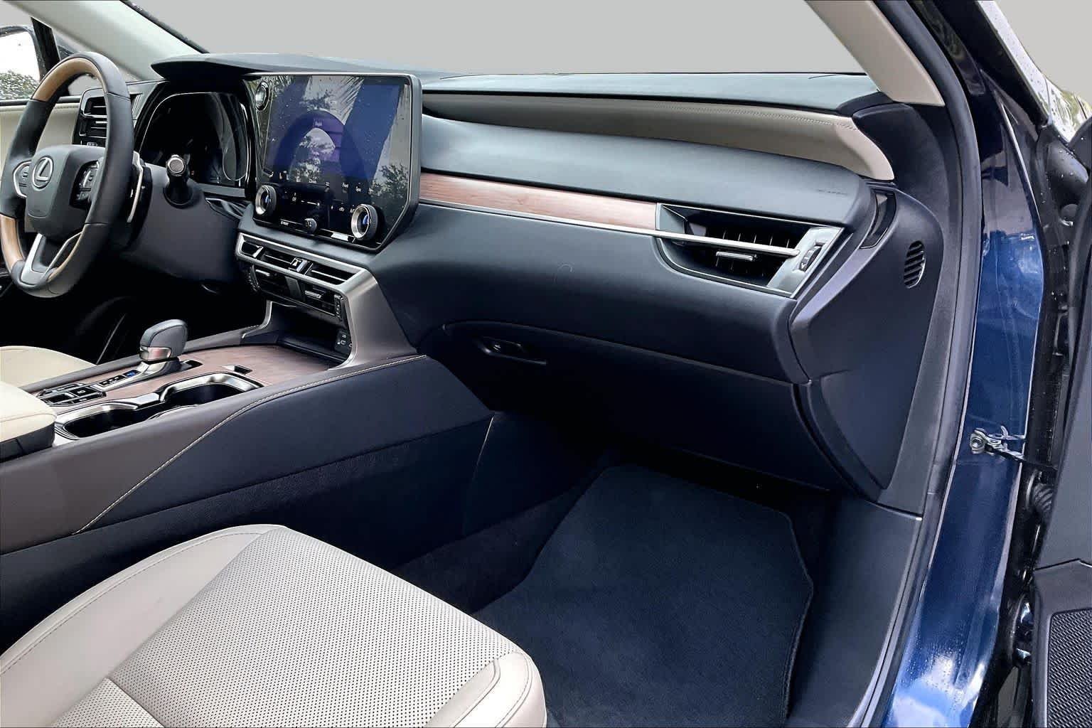 Used 2024 Nightfall Mica Lexus Premium image 19