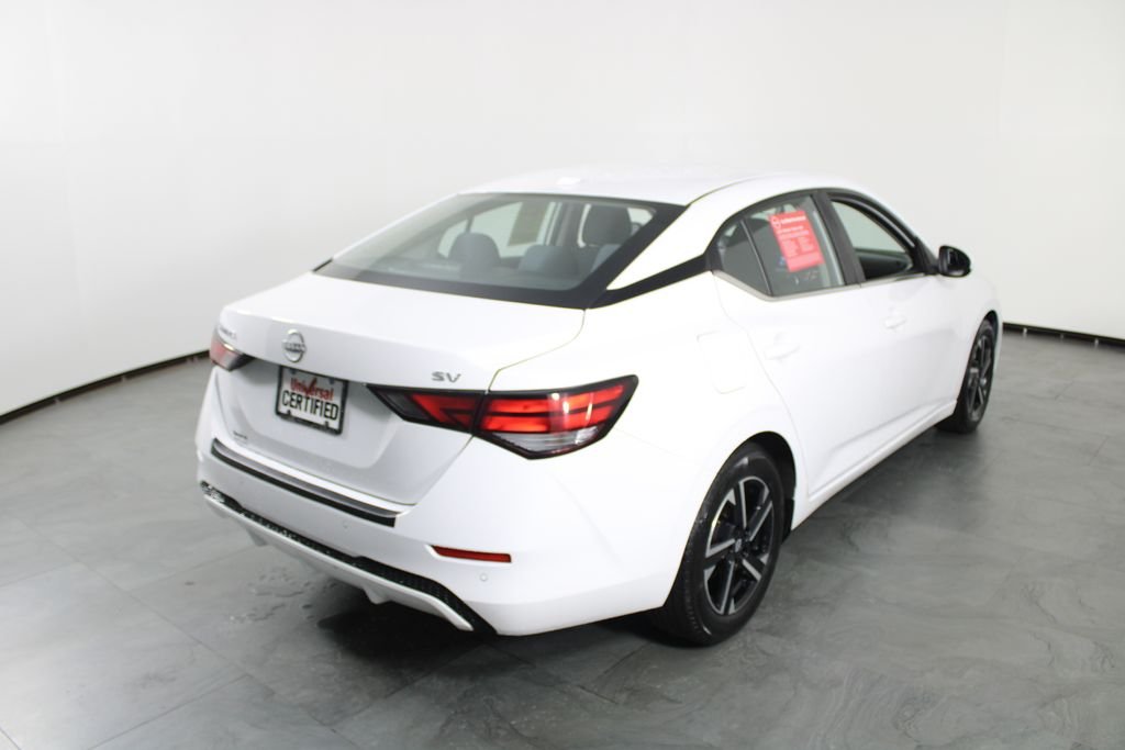 Used 2024 White Nissan SV image 10