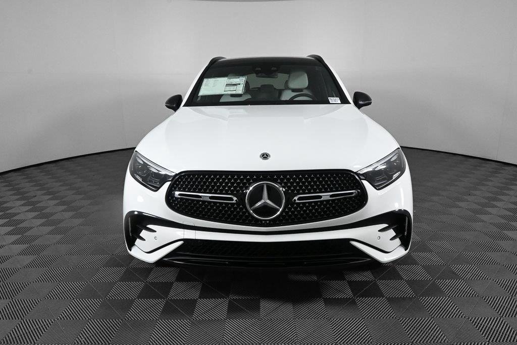 New 2027 Polar White Mercedes-Benz GLC 300 image 34