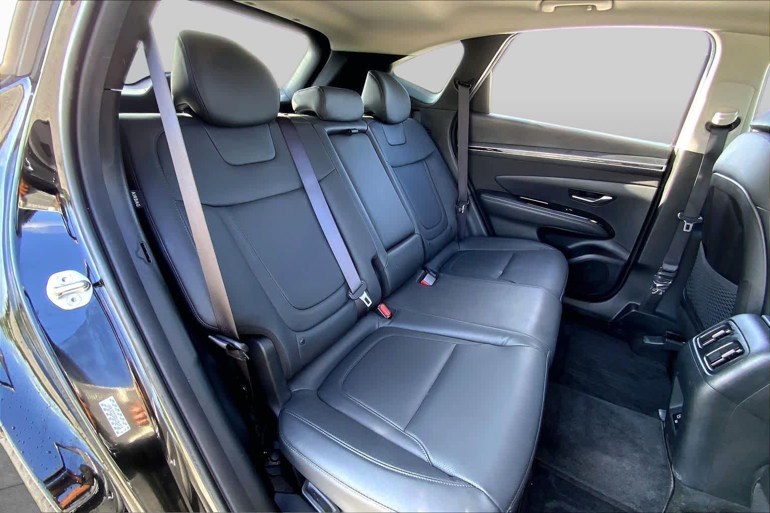 Used 2024 Black Pearl Hyundai SEL Convenience image 19