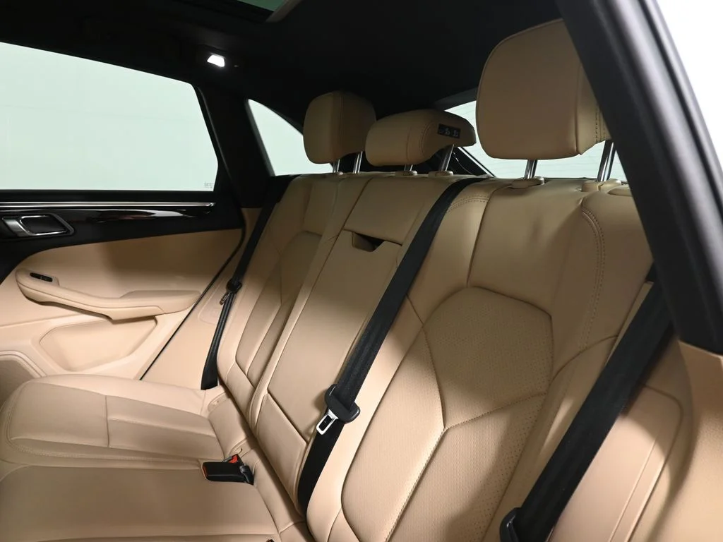 New 2026 White Porsche S image 38